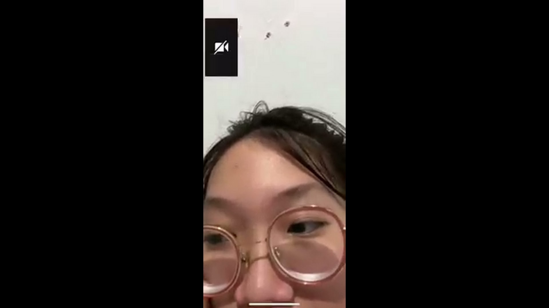 Em gái dâm nữ đòi chat sex qua Zalo